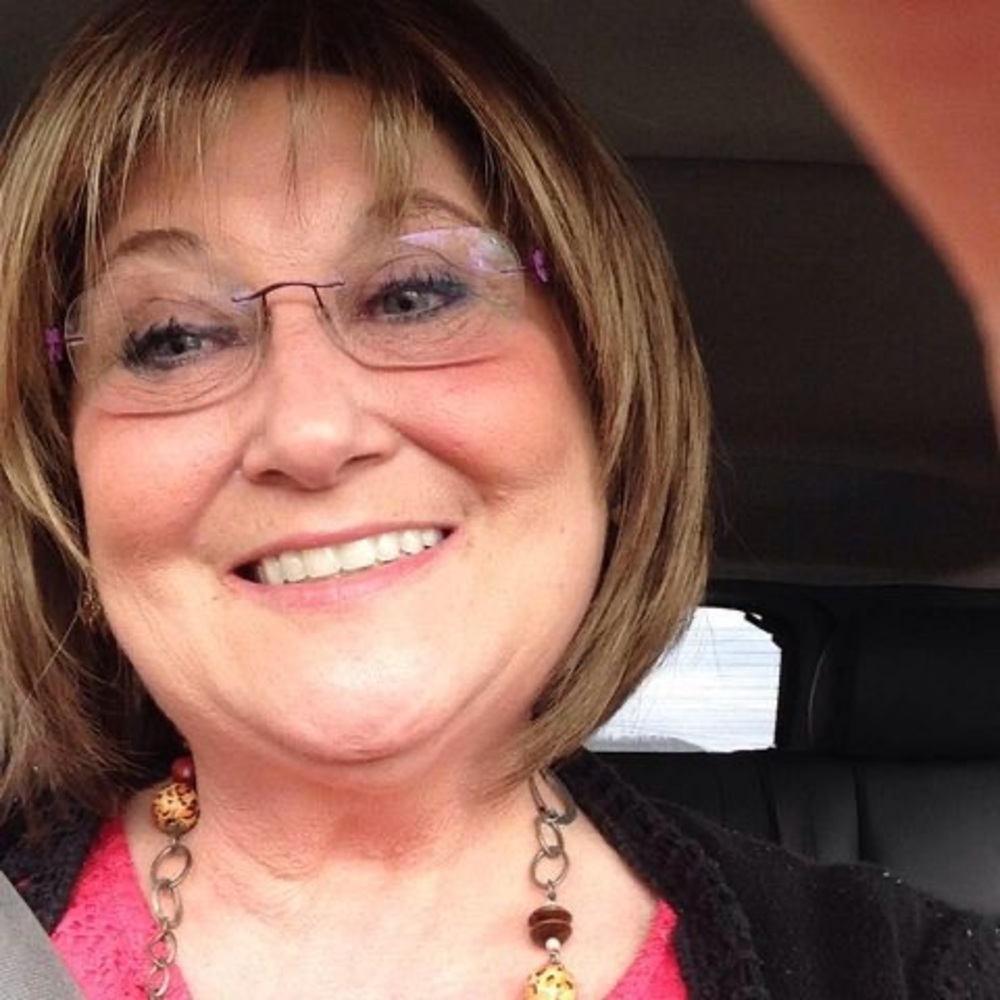 Meet your Posher, Deborah